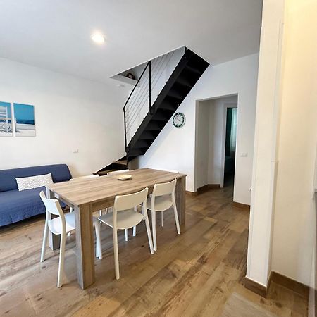 Apartmán La Casa Di Rosi Al Mare Vada Exteriér fotografie