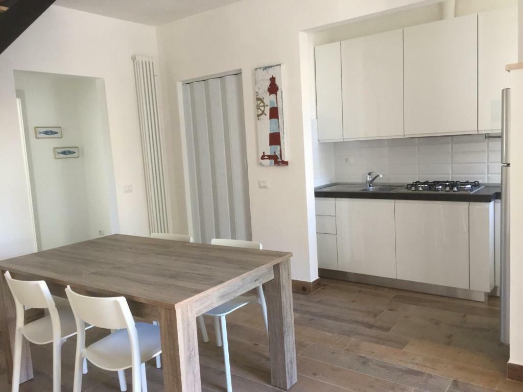 Apartmán La Casa Di Rosi Al Mare Vada Exteriér fotografie